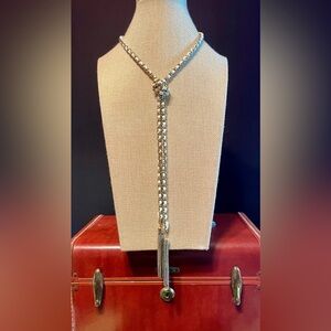 🐰Guess Knot Lariat Tassel Necklace